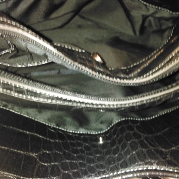 Purse - Picture 2 of 7